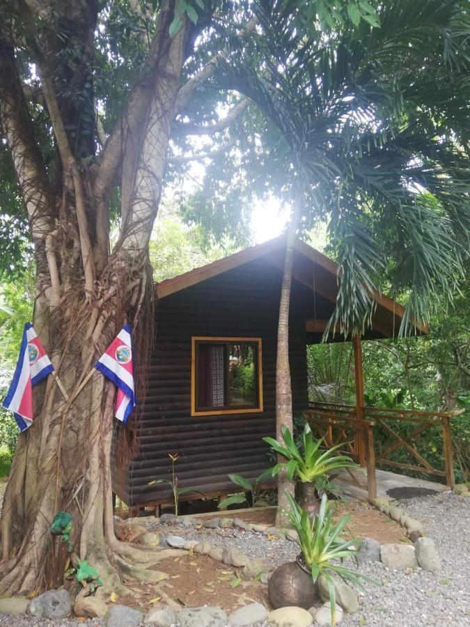 Bed and Breakfast Casa El Colibri Parrita Exterior foto