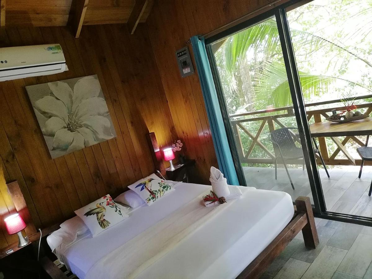 Bed and Breakfast Casa El Colibri Parrita Exterior foto